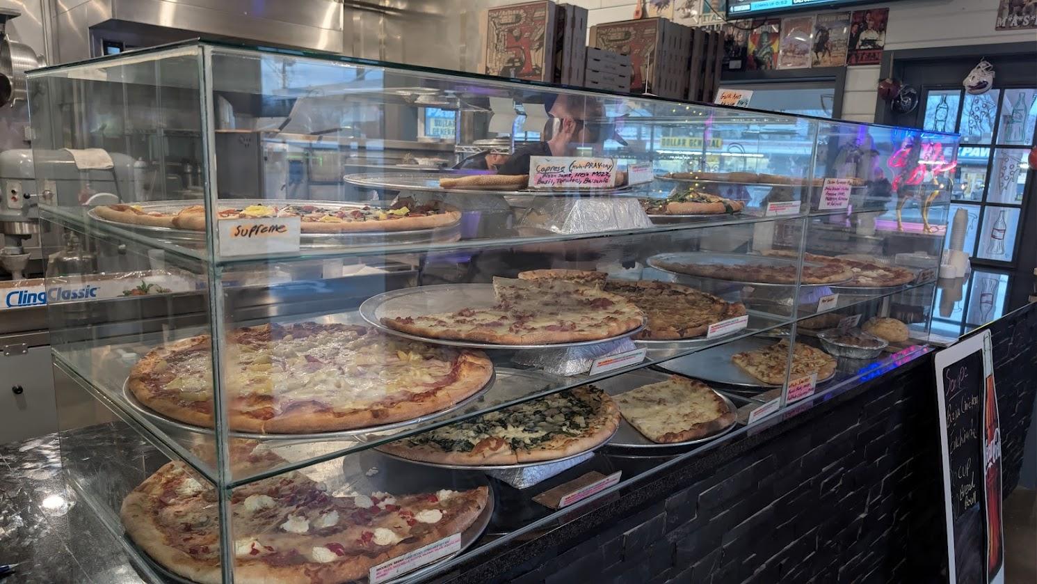 Geo's Pizzeria