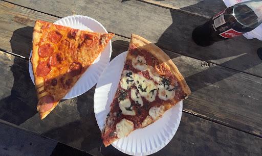 Geo's Pizzeria